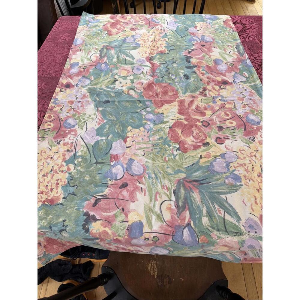 Vtg Table Runner Pastel Floral Monet Style Farmhouse Spring Summer 29x52” - Picture 2 of 9
